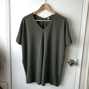 💗Free Gift W/Purchase💗 Olive Green Swim Cover Up 👙~Medium~